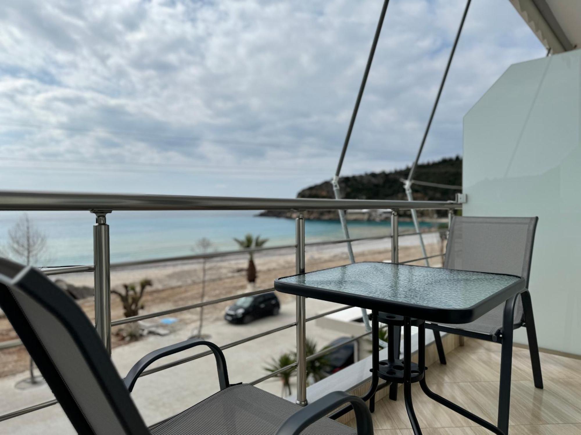 הימארה Ionian View B&B חדר תמונה